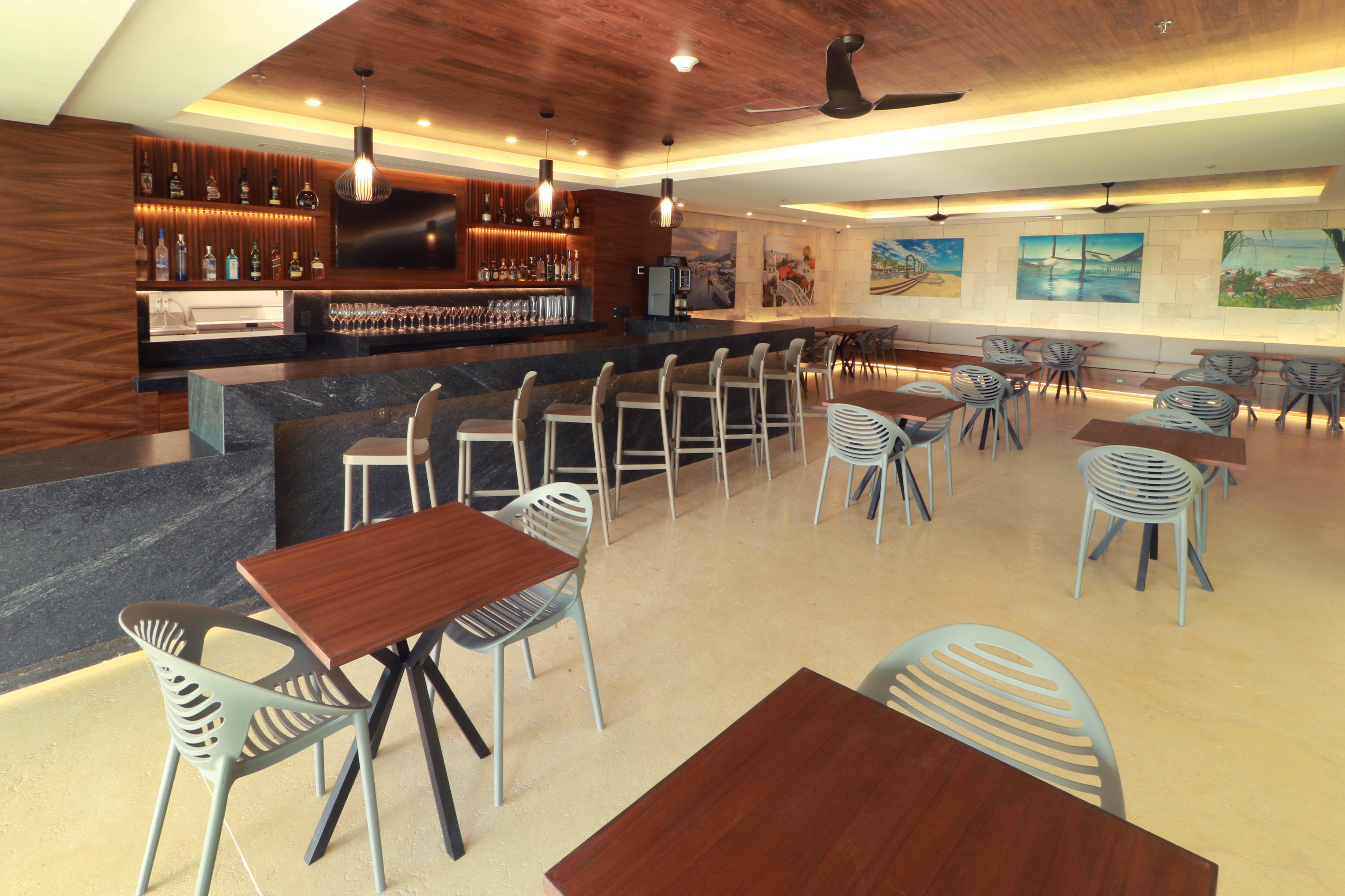 Holiday Inn & Suites - Puerto Vallarta Marina & Golf By Ihg Luaran gambar