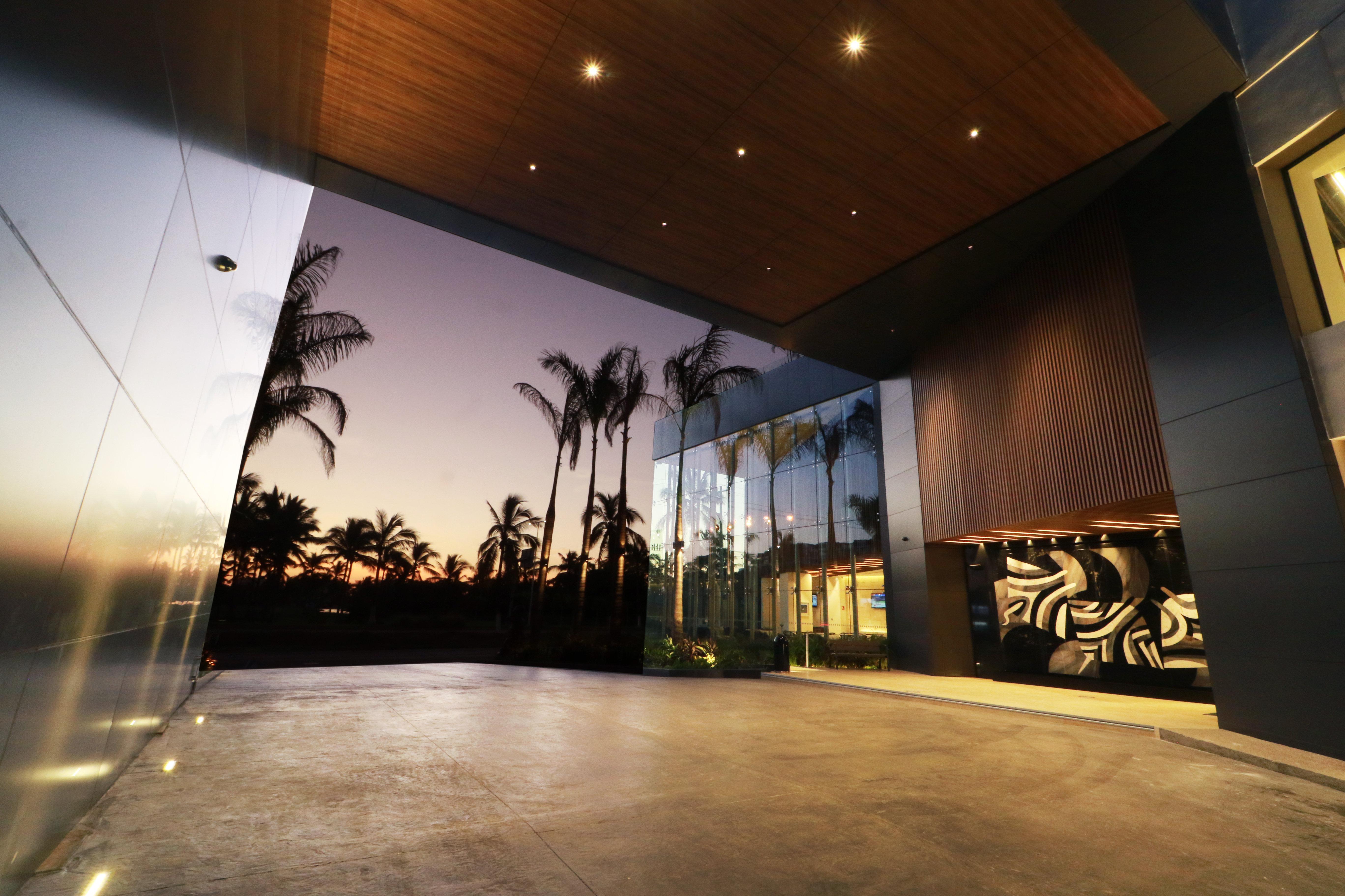 Holiday Inn & Suites - Puerto Vallarta Marina & Golf By Ihg Luaran gambar